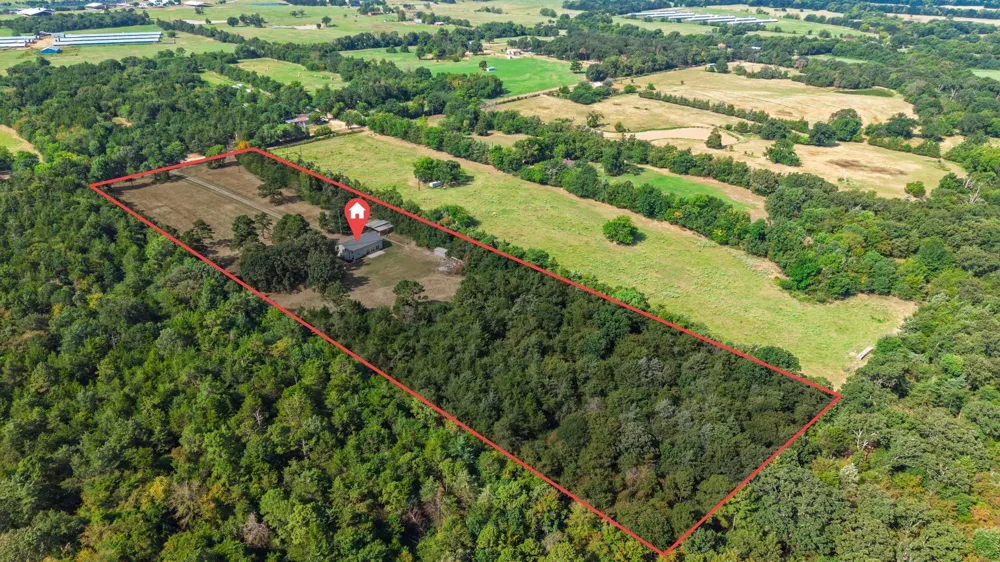 2631 County Road 2400 Pickton, TX 75471