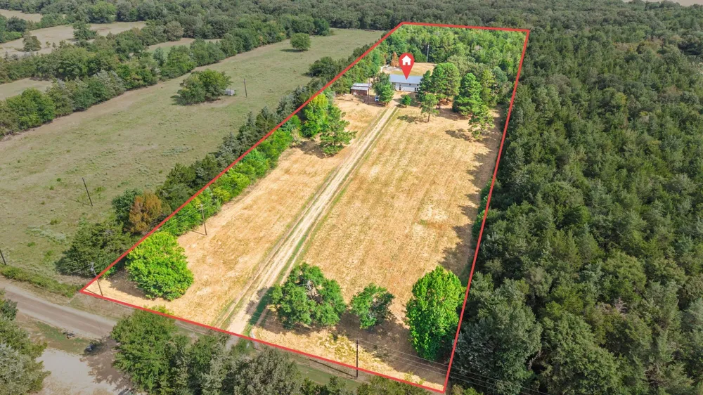 2631 County Road 2400 Pickton, TX 75471
