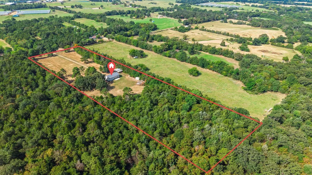 2631 County Road 2400 Pickton, TX 75471