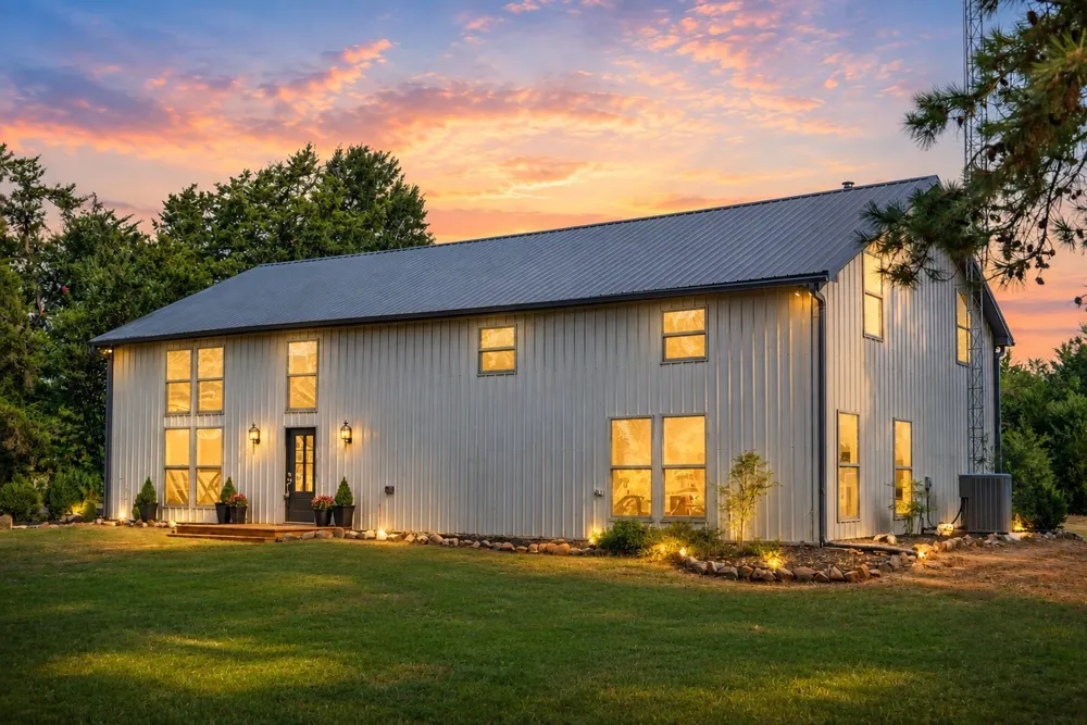 2631 County Road 2400 Pickton, TX 75471