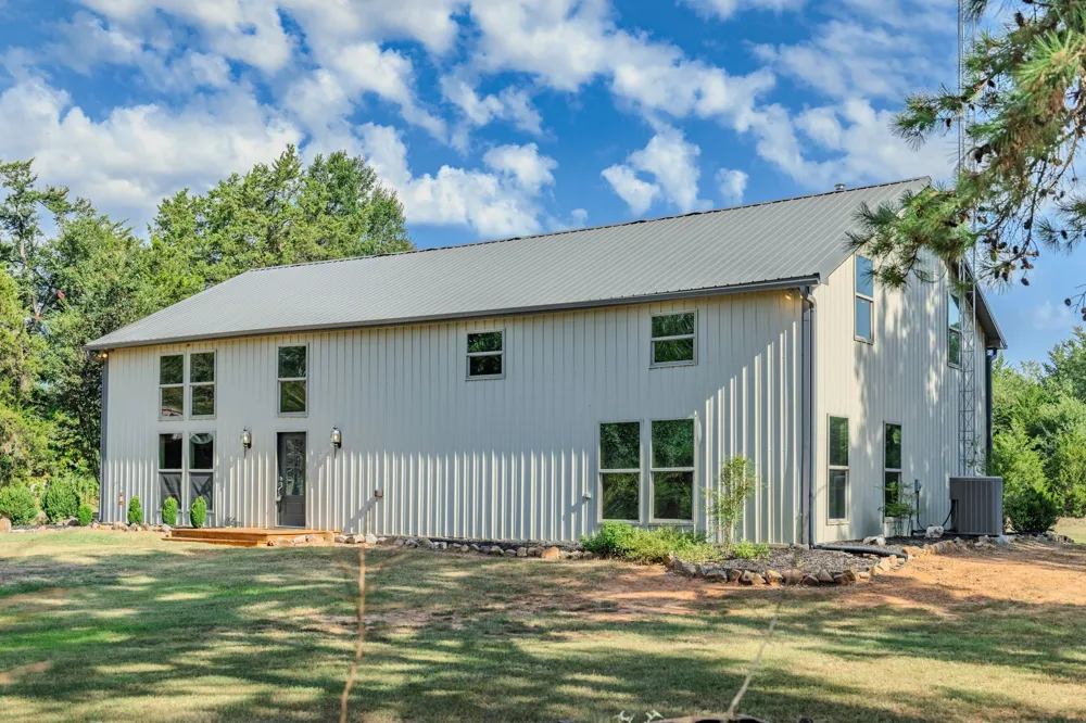 2631 County Road 2400 Pickton, TX 75471