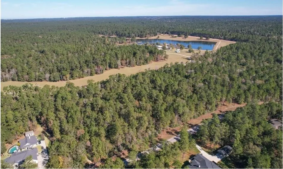 124 Branding Iron Road Huntsville, TX 77340