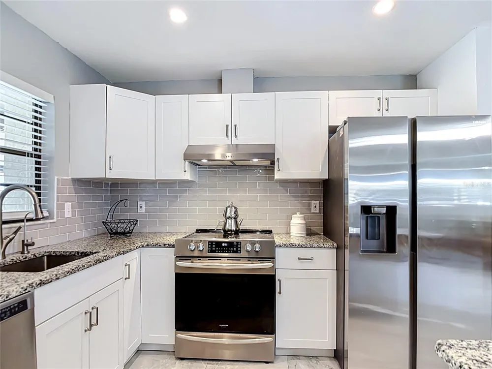 1716 LAKESIDE DRIVE #1714B Venice, FL 34293