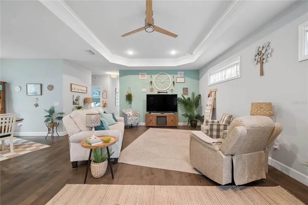 1761 SW 247TH STREET Newberry, FL 32669