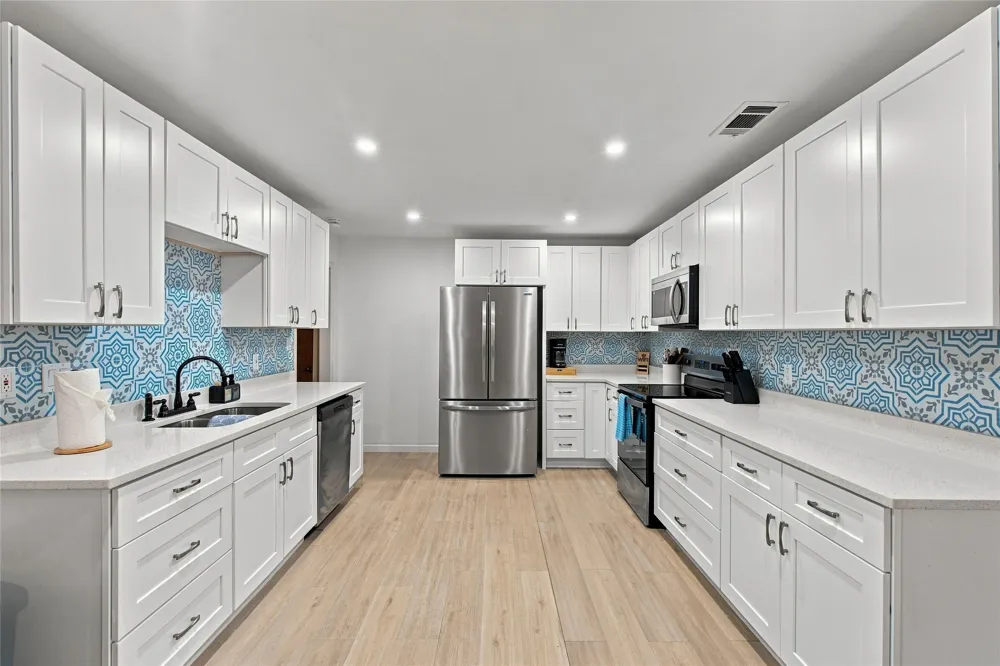 5130 Vicki Street Haltom City, TX 76117