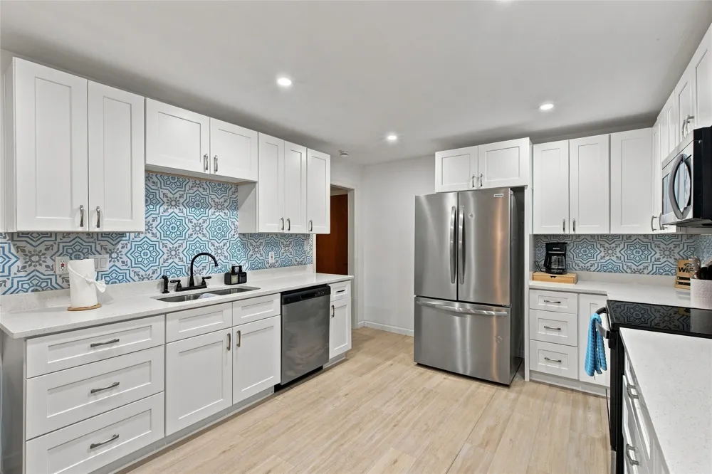 5130 Vicki Street Haltom City, TX 76117