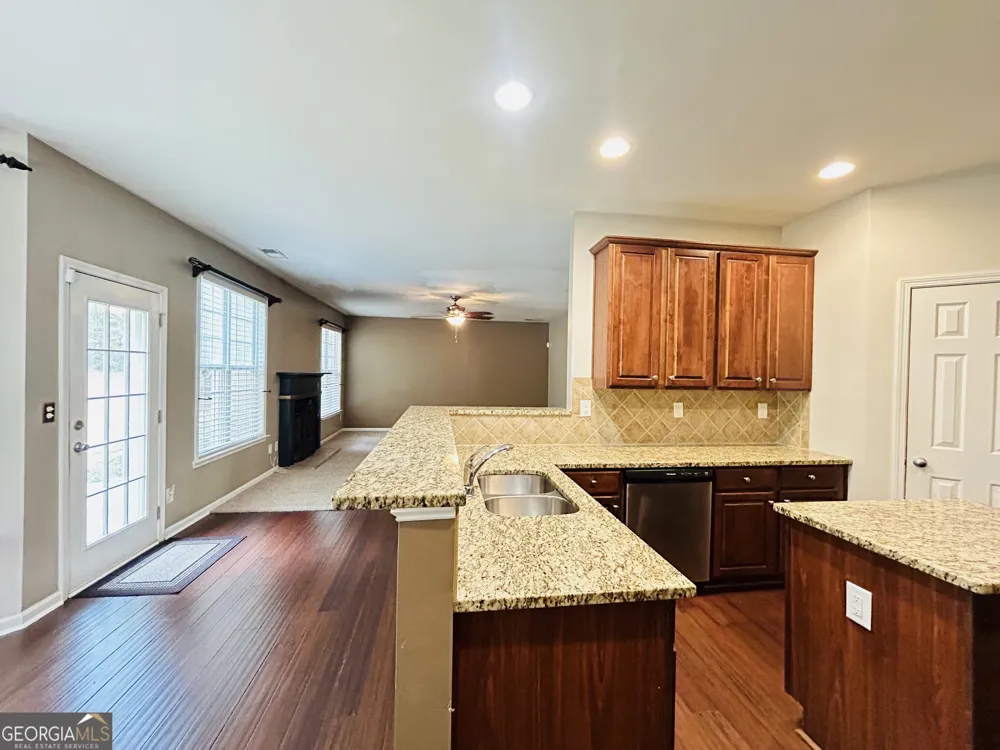 7613 Cedar Grove CT Fairburn, GA 30213
