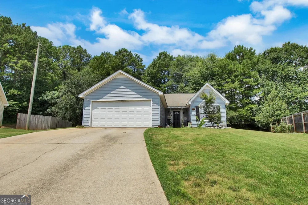 339 Regal RD Jackson, GA 30233