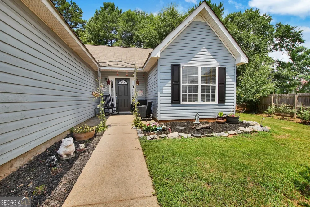 339 Regal RD Jackson, GA 30233