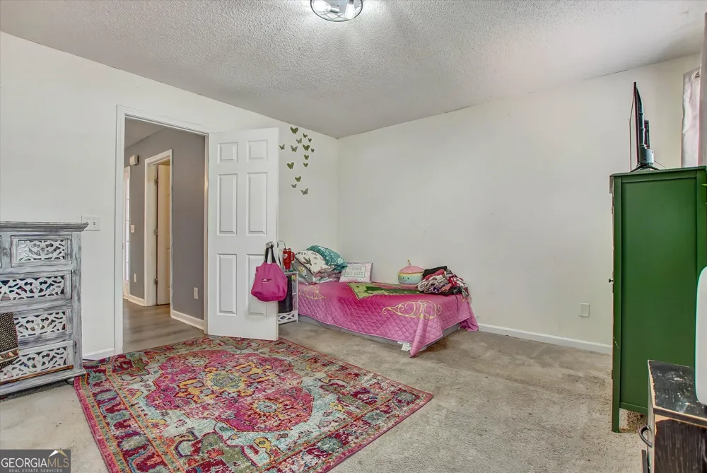 339 Regal RD Jackson, GA 30233