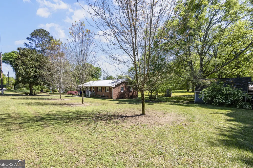 151 Ginn ST Carnesville, GA 30521