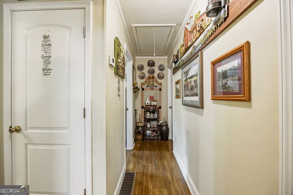 151 Ginn ST Carnesville, GA 30521
