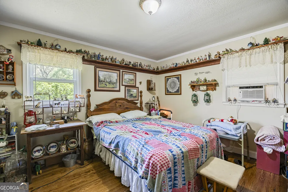 151 Ginn ST Carnesville, GA 30521