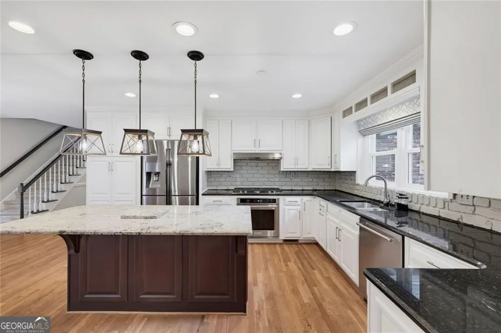 3696 Wildwood Farms DR NW Peachtree Corners, GA 30096
