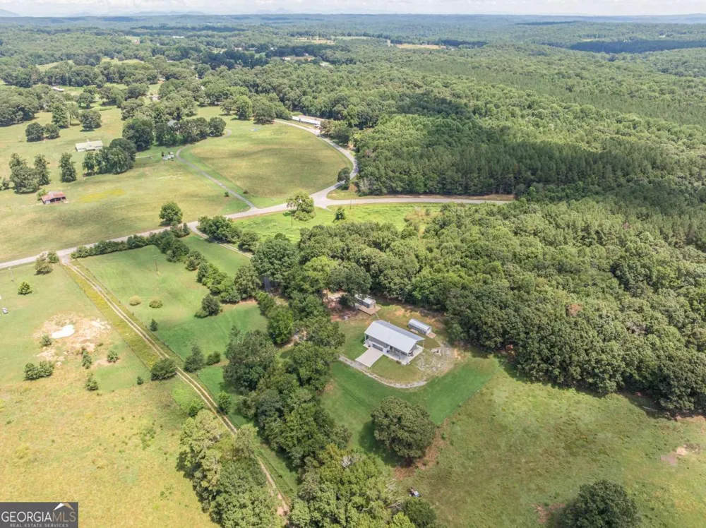 2003 Highway 323 Gillsville, GA 30543