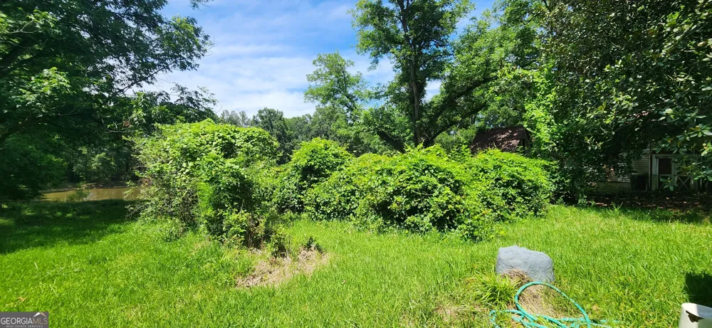 10746 Macon HWY jewell, GA 31045