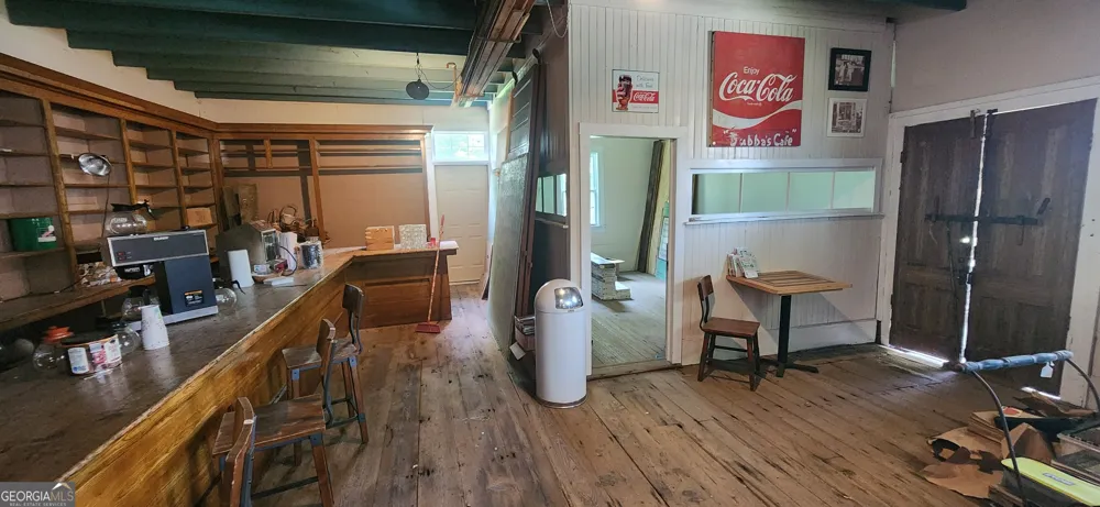 10746 Macon HWY jewell, GA 31045