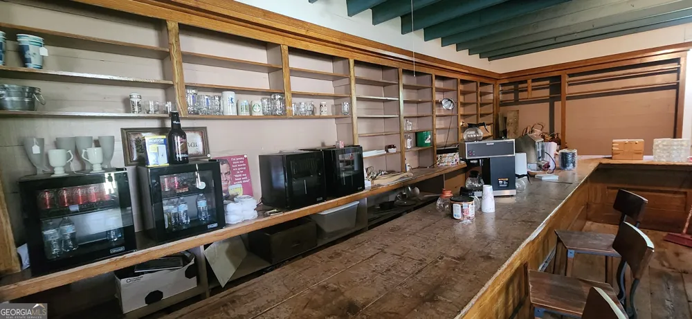 10746 Macon HWY jewell, GA 31045