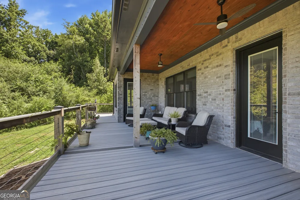 593/525 Amy's Creek RD Clarkesville, GA 30523