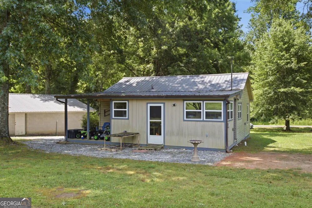 593/525 Amy's Creek RD Clarkesville, GA 30523