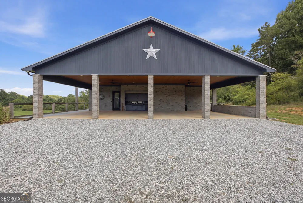 593/525 Amy's Creek RD Clarkesville, GA 30523