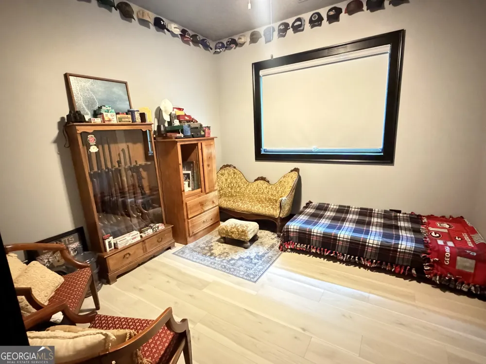 593/525 Amy's Creek RD Clarkesville, GA 30523