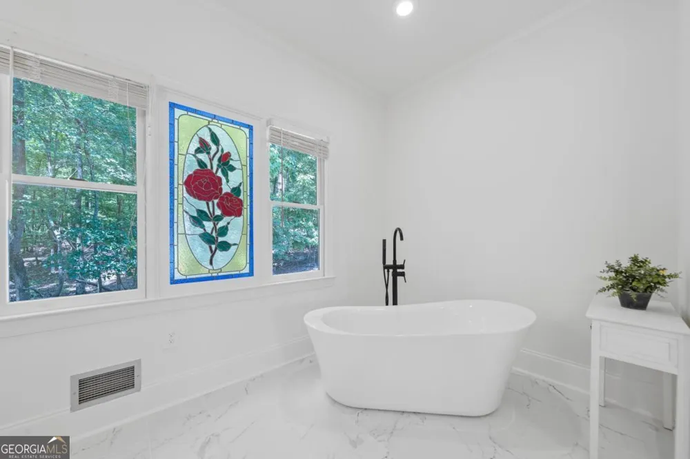 264 Winding River RD Eatonton, GA 31024
