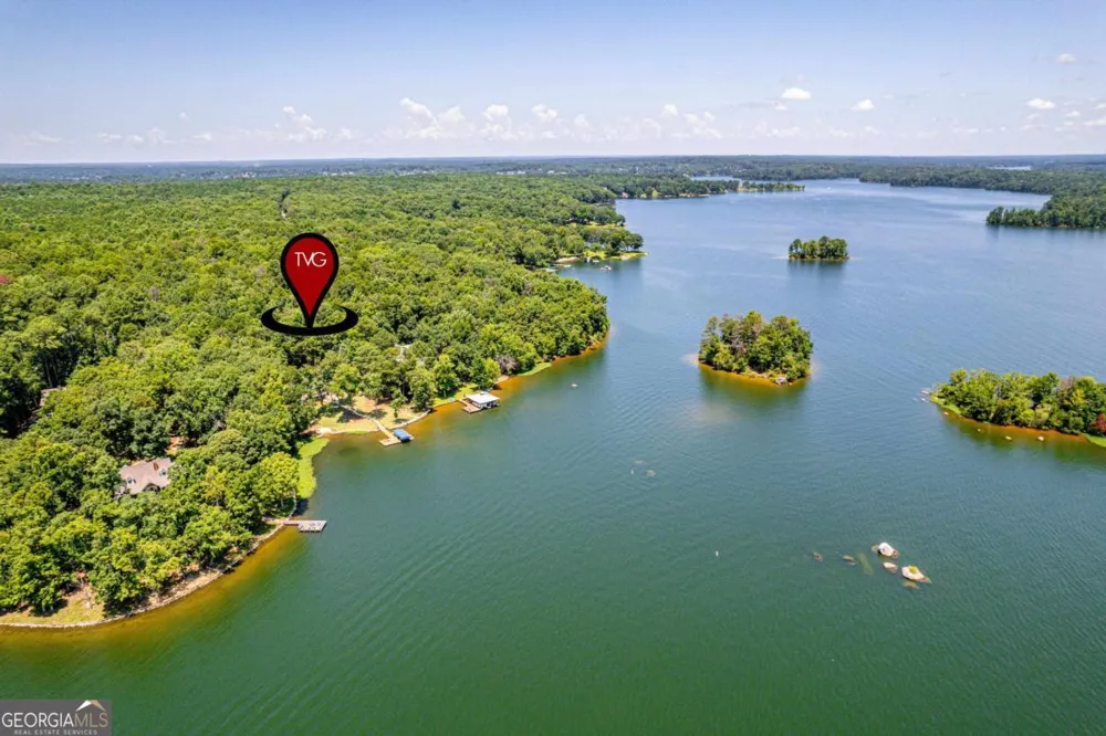 264 Winding River RD Eatonton, GA 31024