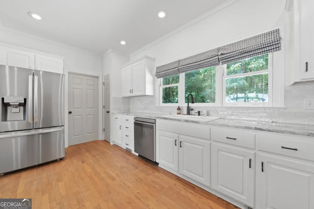 264 Winding River RD Eatonton, GA 31024
