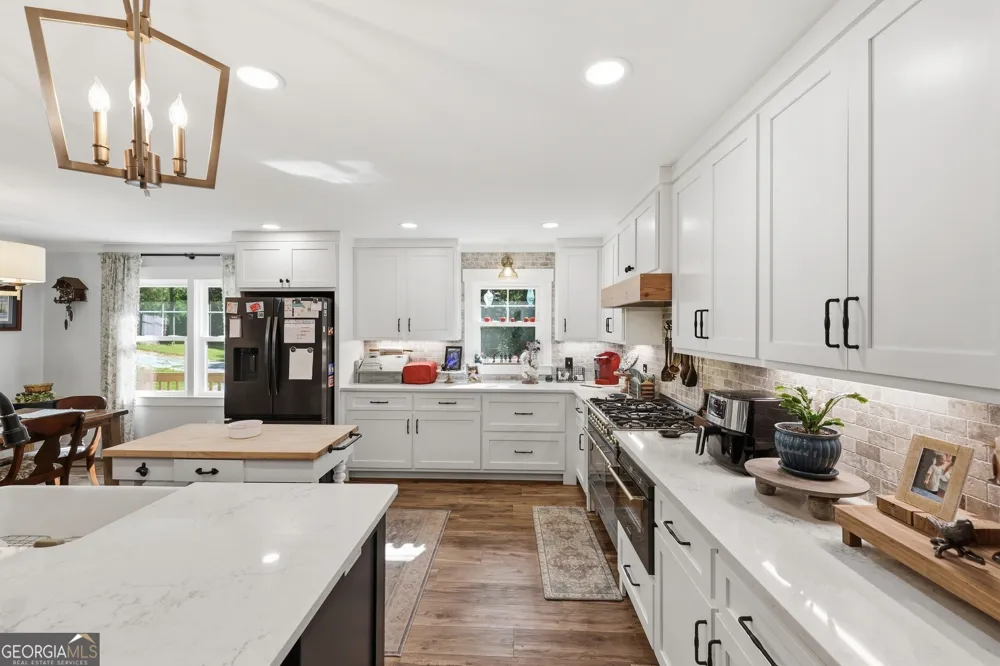 500 Ketron DR Clarkesville, GA 30523