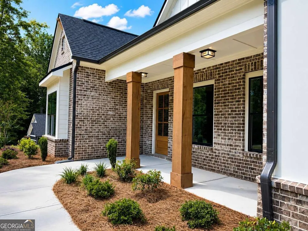 91 LENTEN ROSE LN Pendergrass, GA 30567