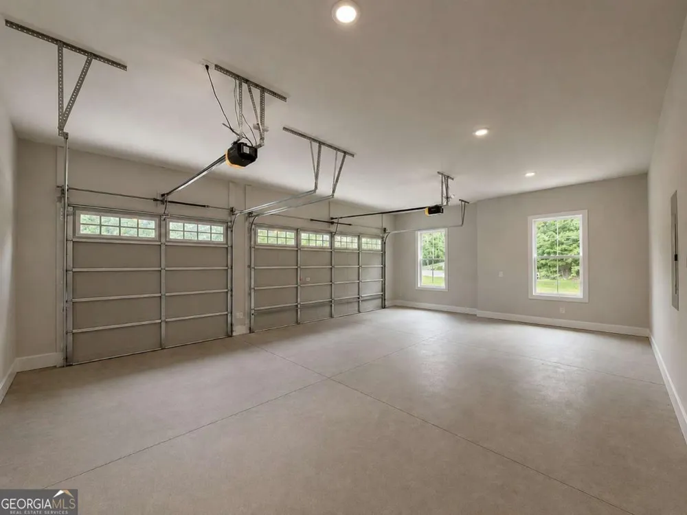 91 LENTEN ROSE LN Pendergrass, GA 30567