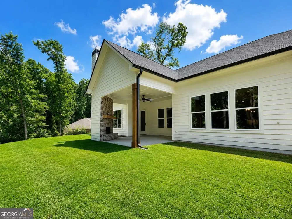 91 LENTEN ROSE LN Pendergrass, GA 30567