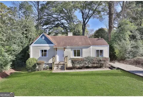 3162 Oakdale RD