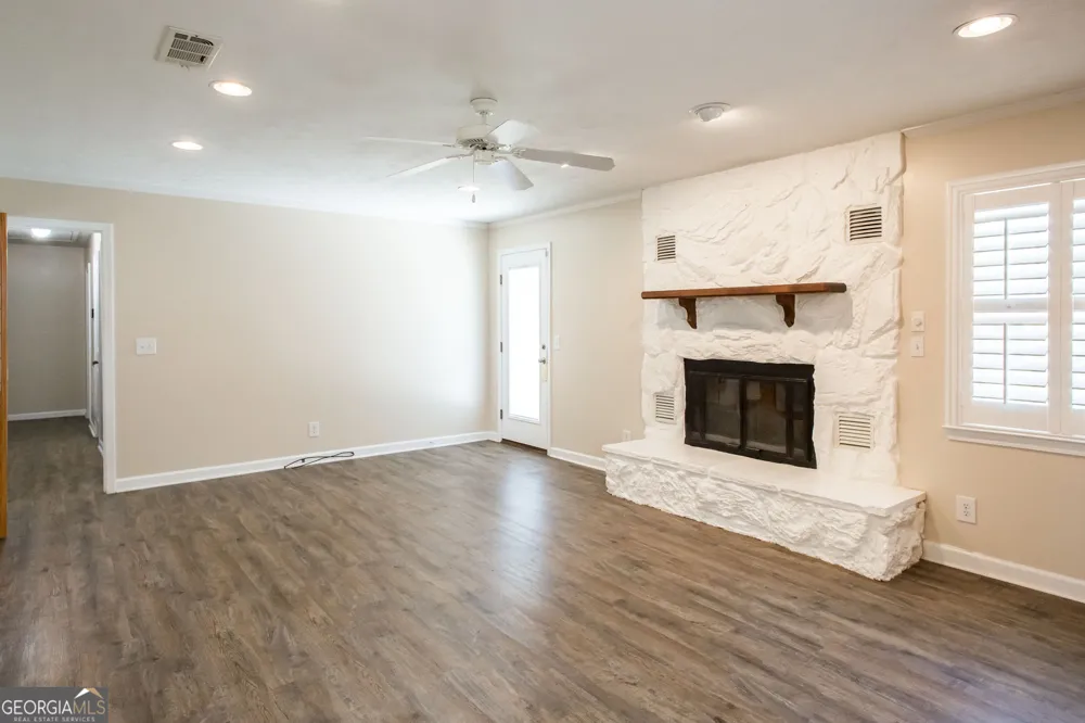 3113 Southwood DR Waycross, GA 31503
