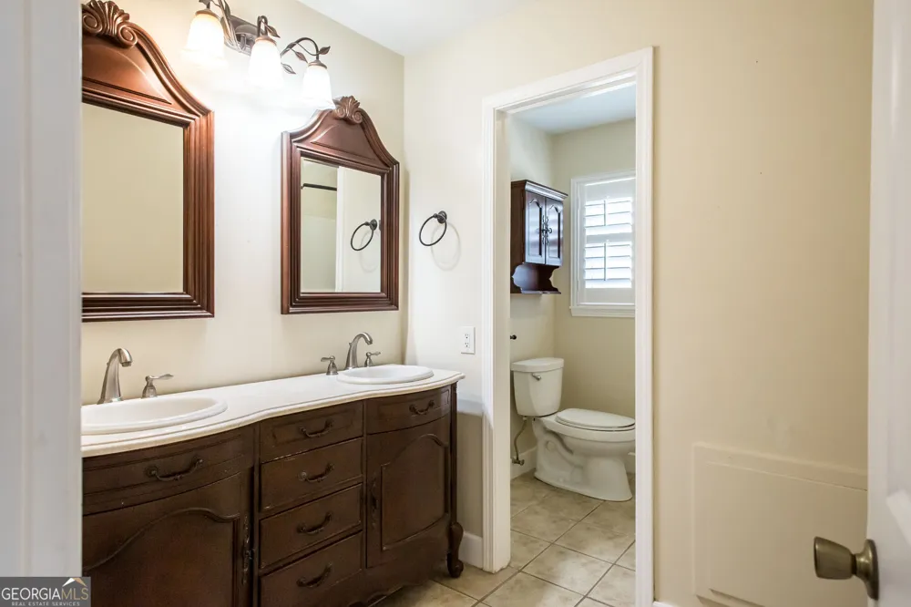 3113 Southwood DR Waycross, GA 31503