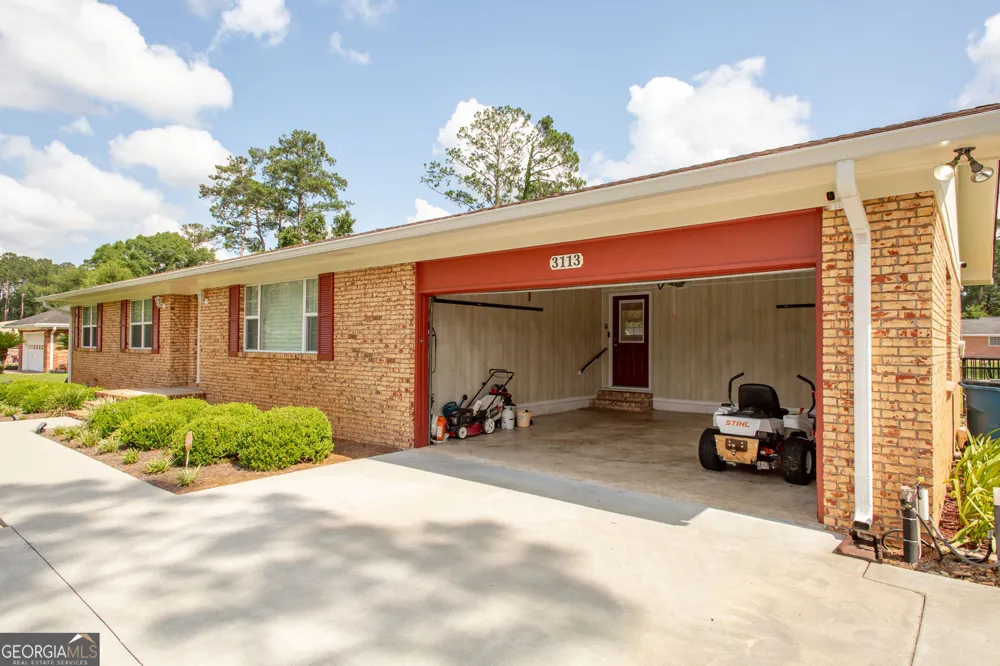3113 Southwood DR Waycross, GA 31503