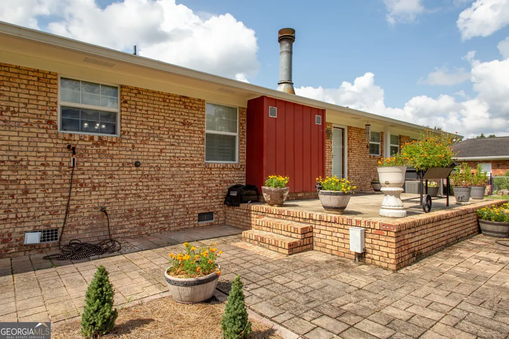3113 Southwood DR Waycross, GA 31503