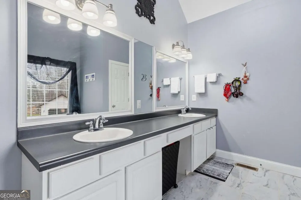 265 Glen Wilkie TRL Ball Ground, GA 30107