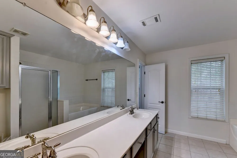 3761 Lake Point BLVD Suwanee, GA 30024