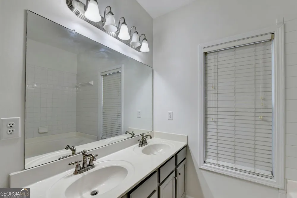 3761 Lake Point BLVD Suwanee, GA 30024