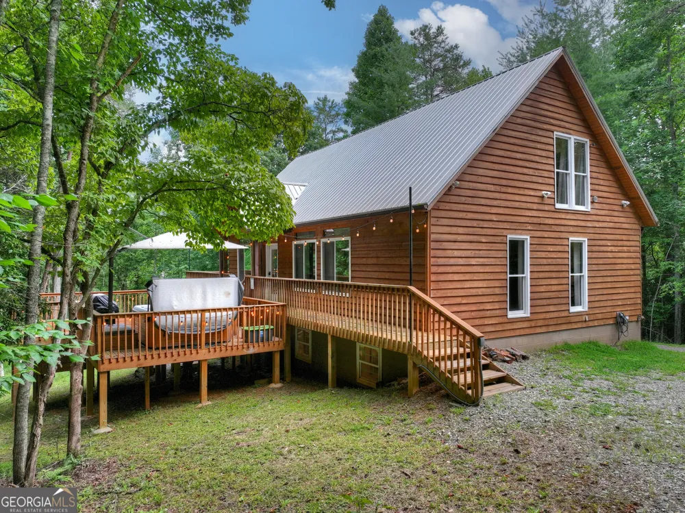 2 Watson Gap RD Mineral Bluff, GA 30559