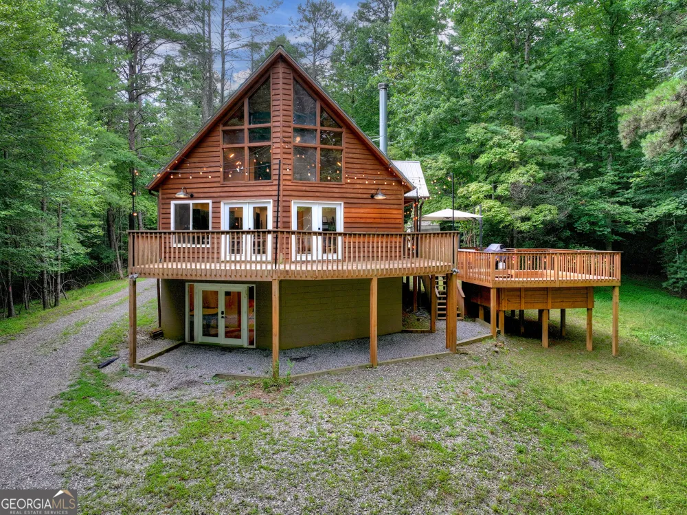 2 Watson Gap RD Mineral Bluff, GA 30559