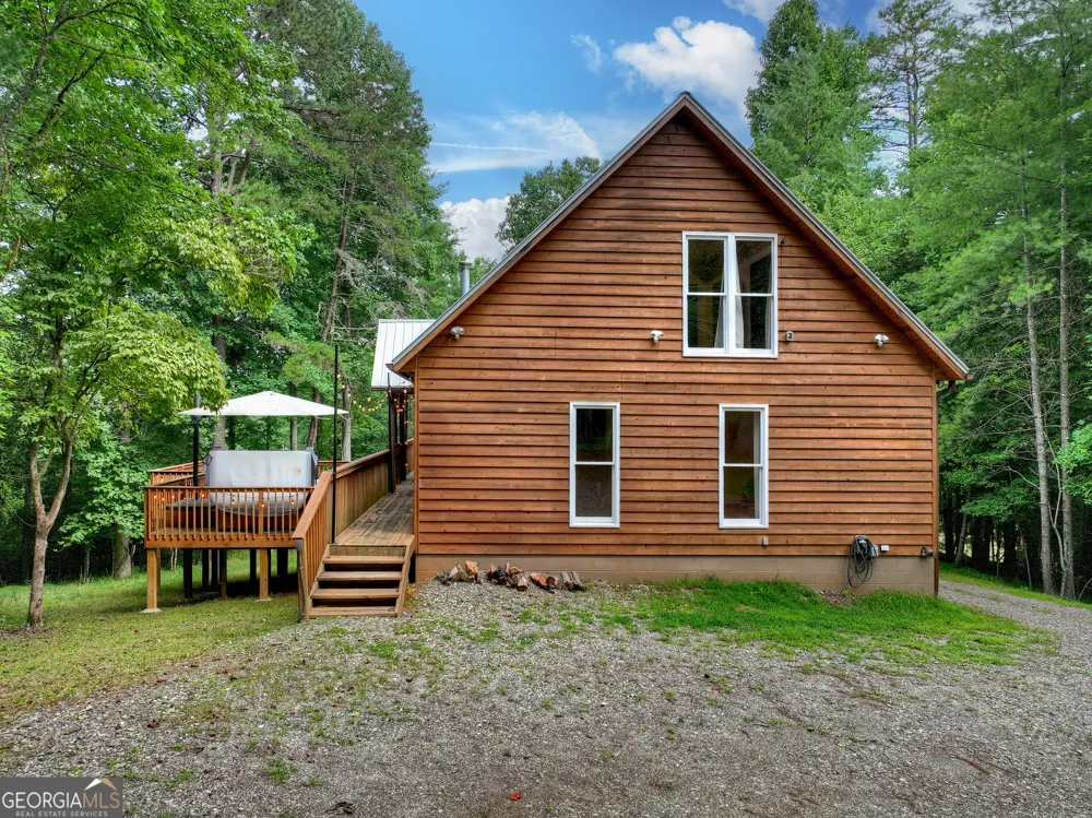 2 Watson Gap RD Mineral Bluff, GA 30559