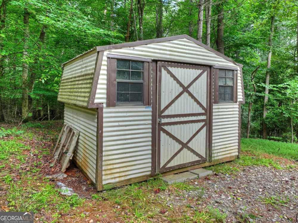 2 Watson Gap RD Mineral Bluff, GA 30559
