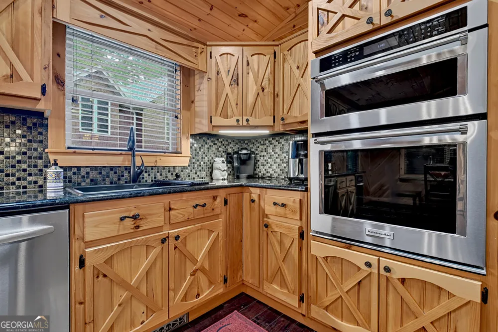 112 Wilscot Valley DR Morganton, GA 30560