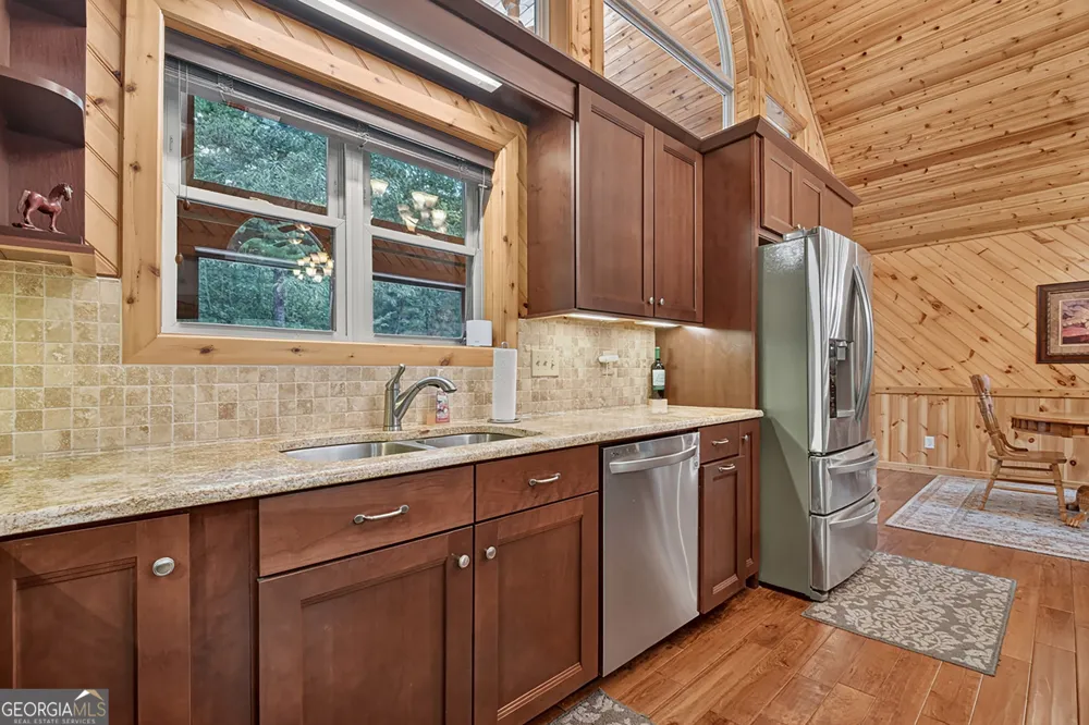 112 Wilscot Valley DR Morganton, GA 30560