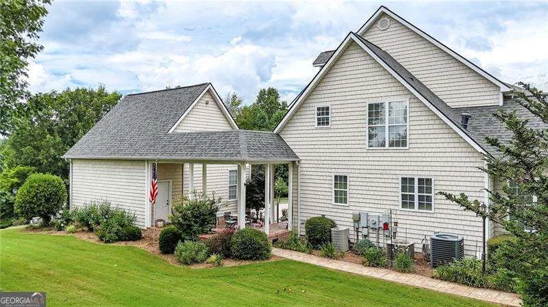 325 Highland Pointe DR Cohutta, GA 30710