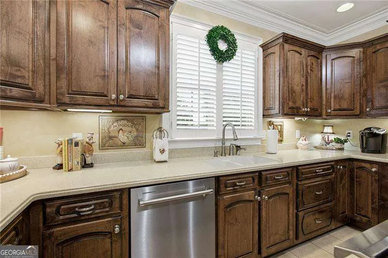 325 Highland Pointe DR Cohutta, GA 30710