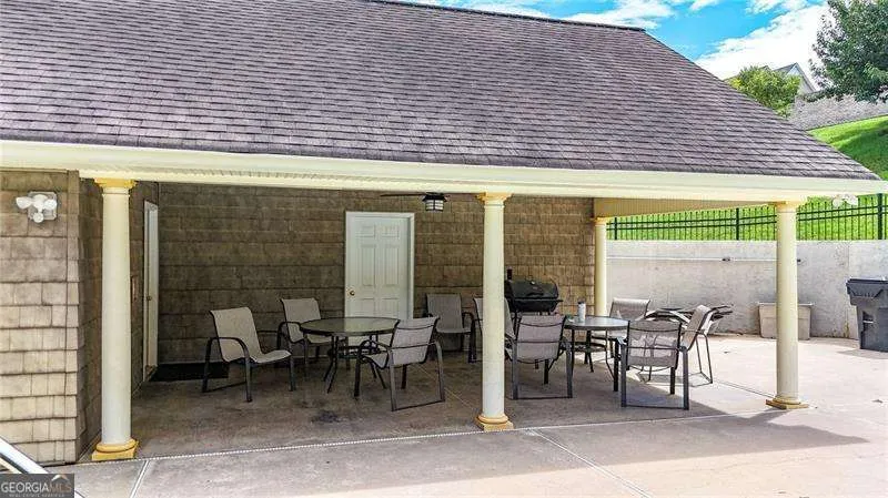 325 Highland Pointe DR Cohutta, GA 30710
